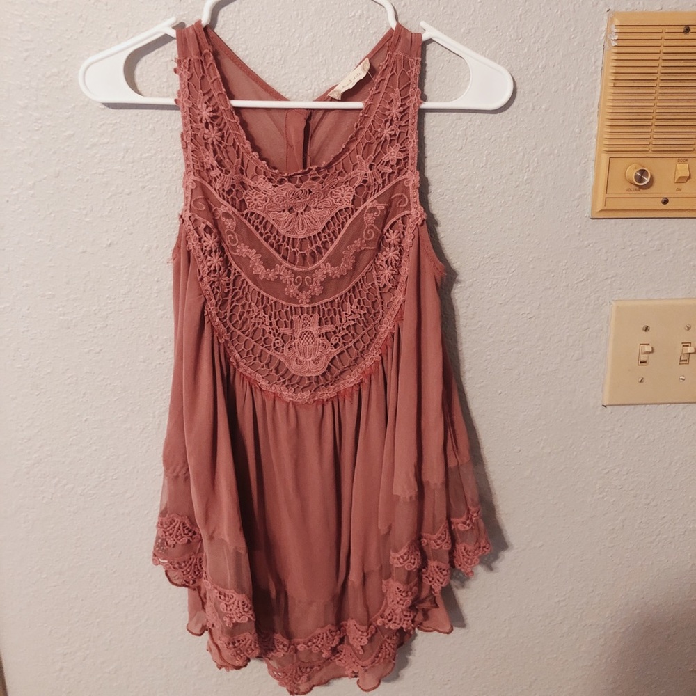 Altar’d State mauve blouse!